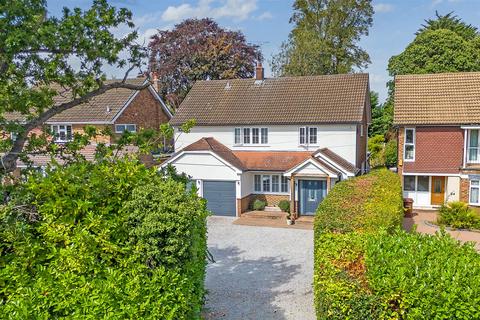 4 bedroom detached house for sale, Priests Lane, Shenfield, Brentwood