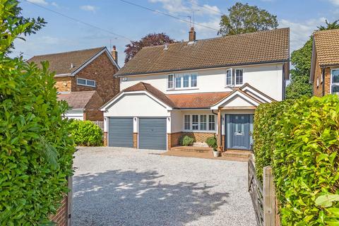 4 bedroom detached house for sale, Priests Lane, Shenfield, Brentwood