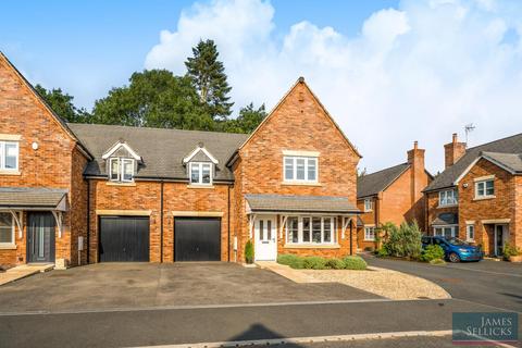 3 bedroom semi-detached house for sale, Mapletoft Close, Braybrooke, Market Harborough