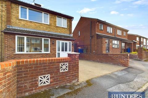 3 bedroom house for sale, Lyndhurst Close, Beverley, HU17 0QG