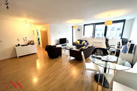 2 bedroom apartment for sale, Mann Island, Liverpool, L3