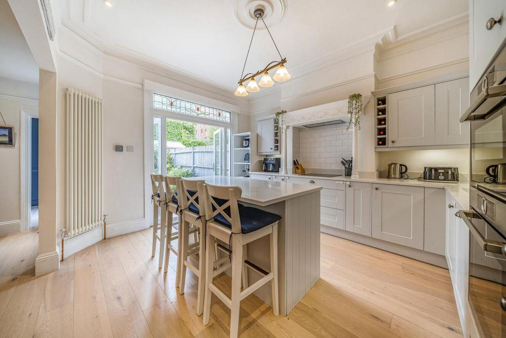 Hayter Road, Brixton 4 bed terraced house - £1,175,000