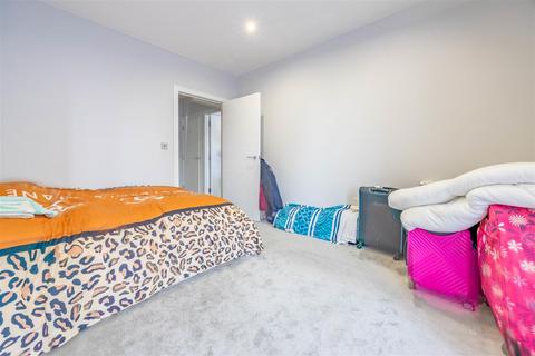 1 bedroom apartment for sale, Victoria Avenue, Southend-on-Sea