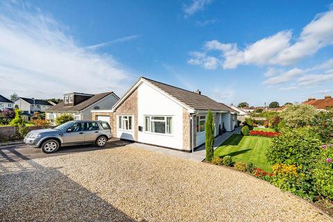 4 bedroom bungalow for sale, Critchill Road, Frome, BA11