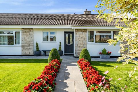 4 bedroom bungalow for sale, Critchill Road, Frome, BA11