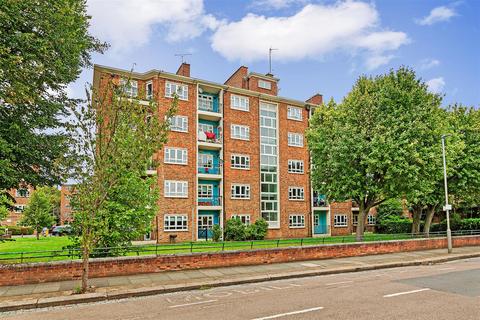 1 bedroom flat for sale, Horne Way, Putney, SW15