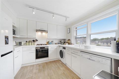 1 bedroom flat for sale, Kendal Place, Putney, London