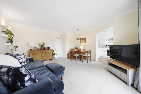 1 bedroom flat for sale, Kendal Place, Putney, London