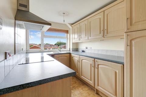 2 bedroom flat for sale, Boarlands Close, Cpenham SL1