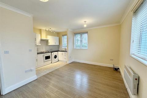 1 bedroom bungalow for sale, Arthingworth Street, London