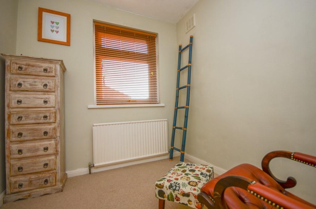 Bedroom 3.jpg