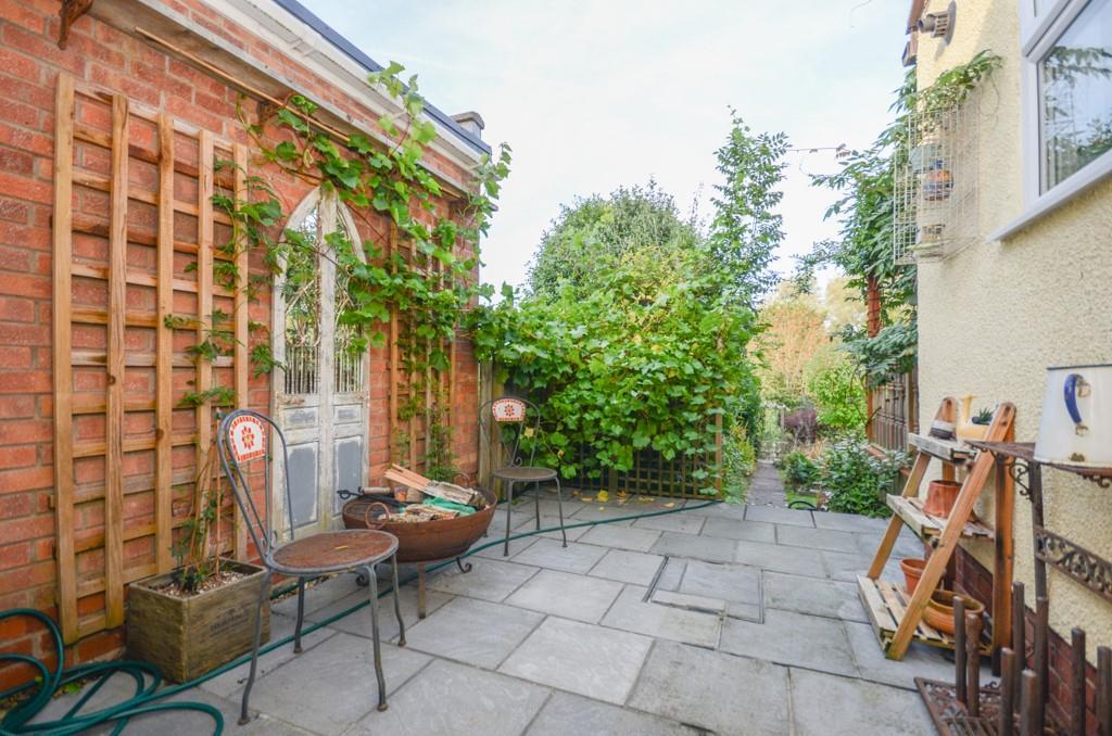 Side patio.jpg