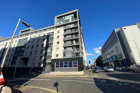 3 bedroom penthouse to rent, Wallace Street, Tradeston, Glasgow, G5