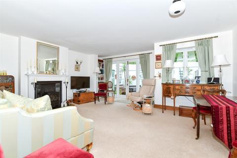 3 bedroom detached house for sale, High Street, Hadlow, Tonbridge, Kent