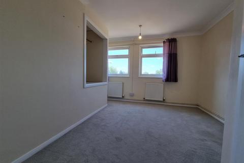 1 bedroom apartment to rent, Hastoe Park, Aylesbury, HP20