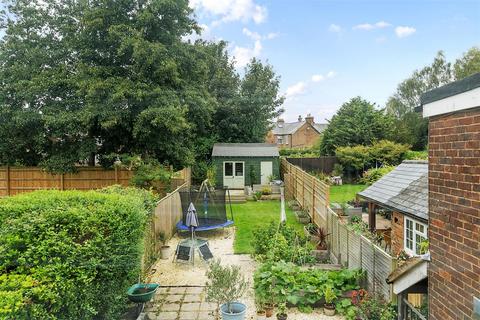 2 bedroom end of terrace house for sale, Queens Road, Crowborough