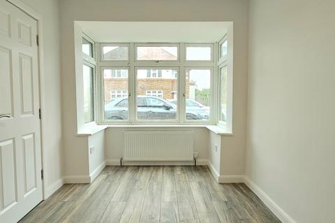 4 bedroom terraced house for sale, Willoughby Road,  Slough, SL3