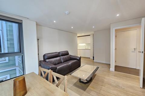 2 bedroom apartment to rent, Merchant Square East, London W2