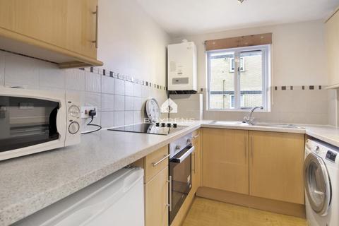 2 bedroom flat for sale, Victoria Chase, Colchester CO1