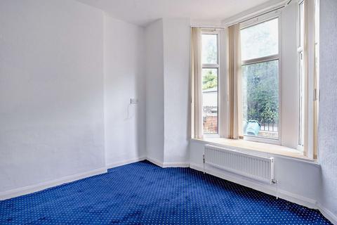 1 bedroom flat for sale, Windsor Road, Penarth, CF64