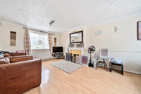 4 bedroom semi-detached house for sale, Jubilee Crescent, Gravesend, Kent