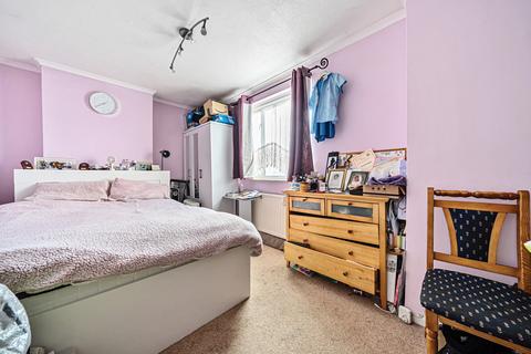 83 Jubilee Crescent, Gravesend, DA12 4JQ