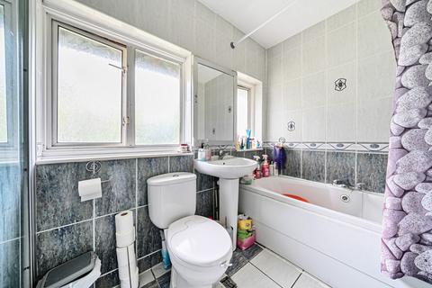83 Jubilee Crescent, Gravesend, DA12 4JQ