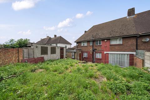 83 Jubilee Crescent, Gravesend, DA12 4JQ