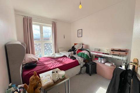 18 Ardgowan Grove, Wolverhampton, WV4 6DZ