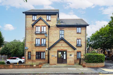 undefined, Hallywell Crescent, London E6