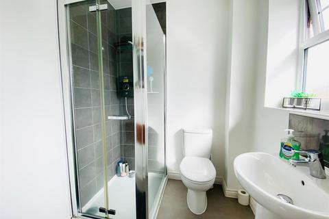 99 Eason Way, Ashton-under-lyne, OL6 9SX
