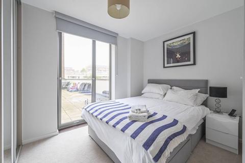 3 bedroom maisonette for sale, Canning Town E16, Royal Docks, London, E16