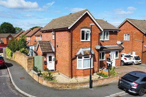 2 bedroom semi-detached house for sale, Evercreech Road, Bristol BS14