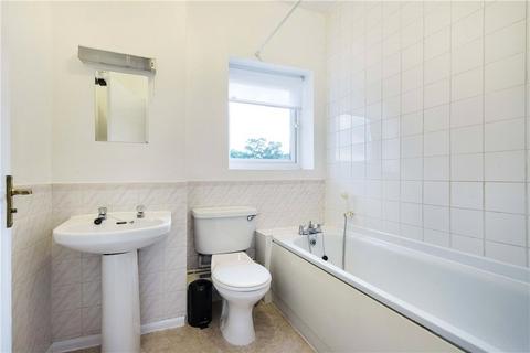 2 bedroom apartment to rent, Chaucer Drive, London, SE1