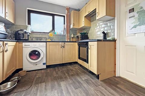 8 Ash Grove, Carlisle, CA3 9SQ