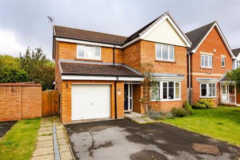 4 bedroom detached house for sale, Woodpecker Way, Kirton Lindsey