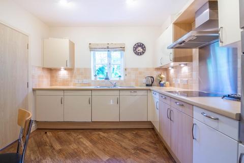 4 bedroom end of terrace house for sale, Whinlatter Drive, Kendal, LA9