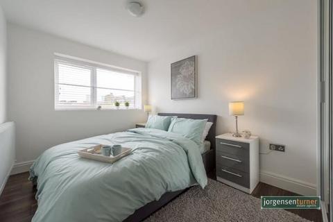 2 bedroom flat to rent, Brondesbury Road, London