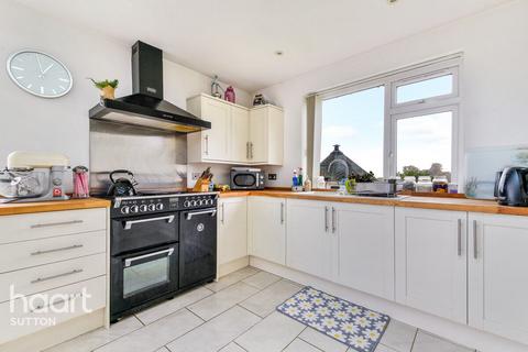 4 bedroom farm house for sale, Woodmansterne Lane, Carshalton