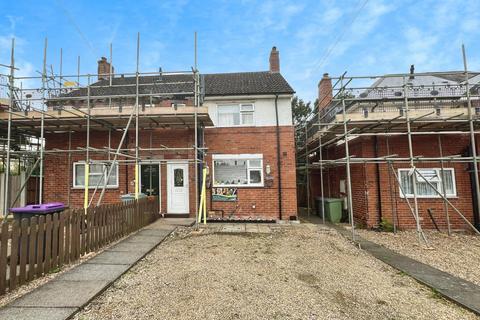 2 bedroom semi-detached house for sale, Turnor Crescent, Grantham, NG31