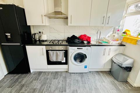 276 North Hyde Lane, Southall, UB2 5TG