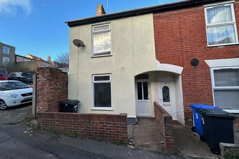 2 bedroom terraced house for sale, Spurgeon Score, Lowestoft, Suffolk, NR32 1XB