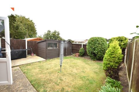 2 bedroom semi-detached bungalow for sale, Smythe Close, Clacton-on-Sea