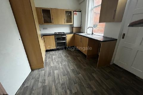 2 bedroom terraced house for sale, Rochdale OL11