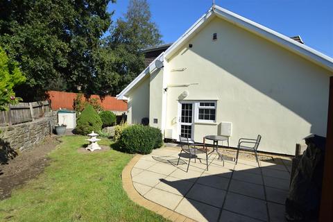 3 bedroom detached house for sale, Cae-felin, Bryncethin, Bridgend, Bridgend County Borough, CF32 9YR