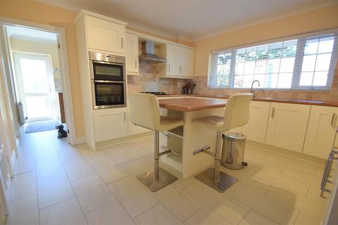 3 bedroom detached house for sale, Cae-felin, Bryncethin, Bridgend, Bridgend County Borough, CF32 9YR