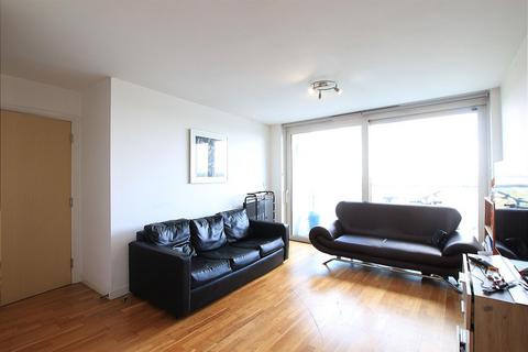 2 bedroom apartment to rent, Prince Regent Road, Hounslow TW3