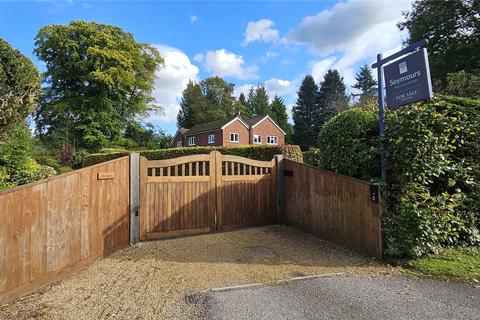 5 bedroom detached house for sale, Kiln Way, Grayshott, Hindhead, Hampshire, GU26