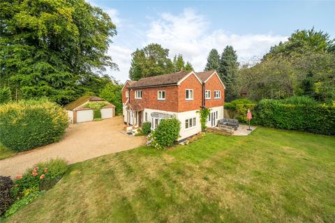 5 bedroom detached house for sale, Kiln Way, Grayshott, Hindhead, Hampshire, GU26