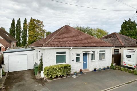 4 bedroom detached bungalow for sale, Hinton Road, Hereford, HR2